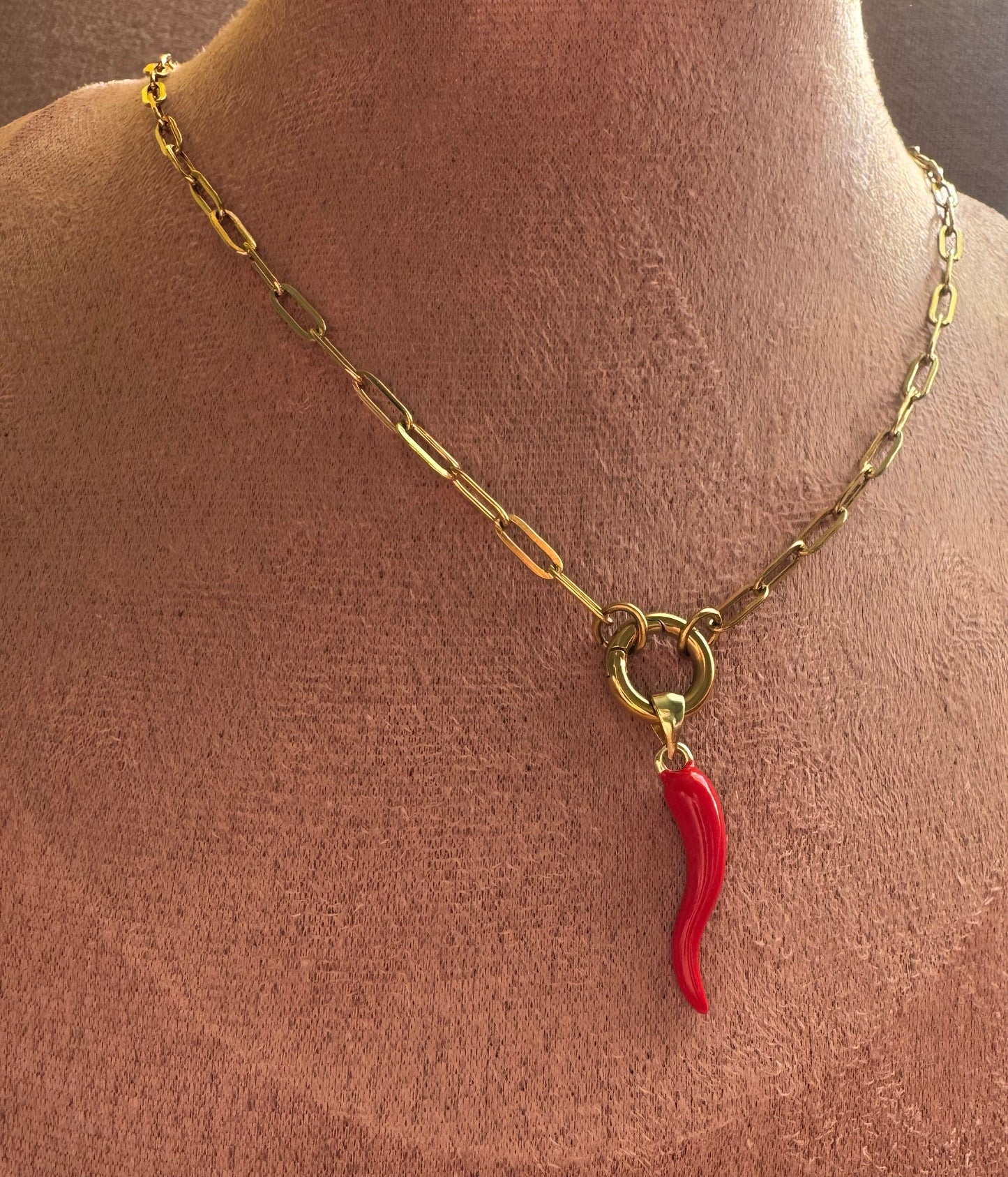 ✨Red Lucky Horn – Luxe Protection Edition✨🌶️